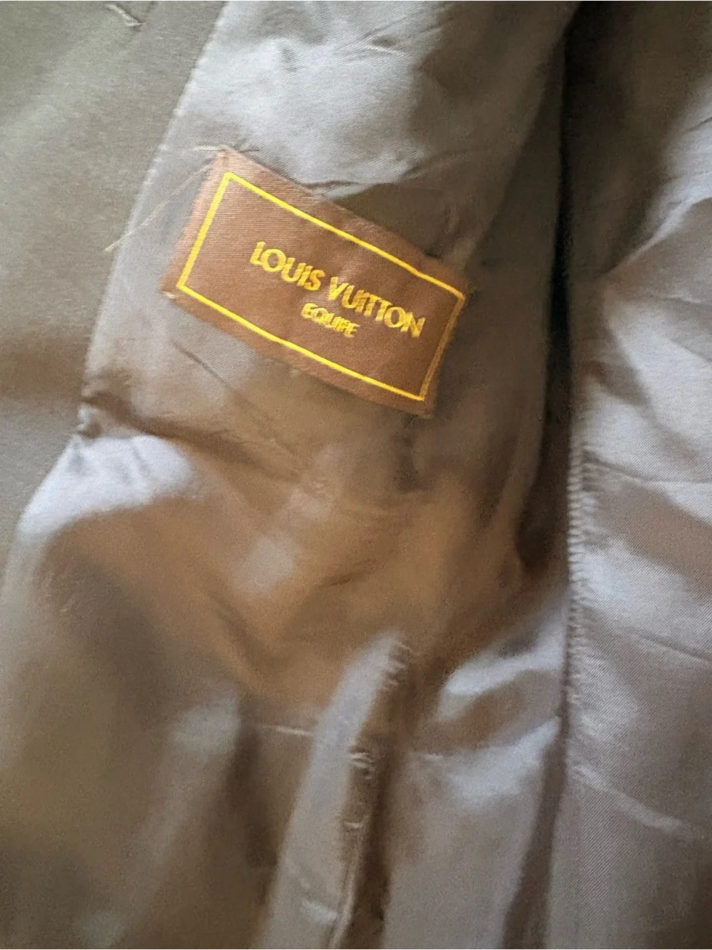 Louis Vuitton Charcoal Gray Wool Single-Breasted Sport Coat  EU44 or US36.